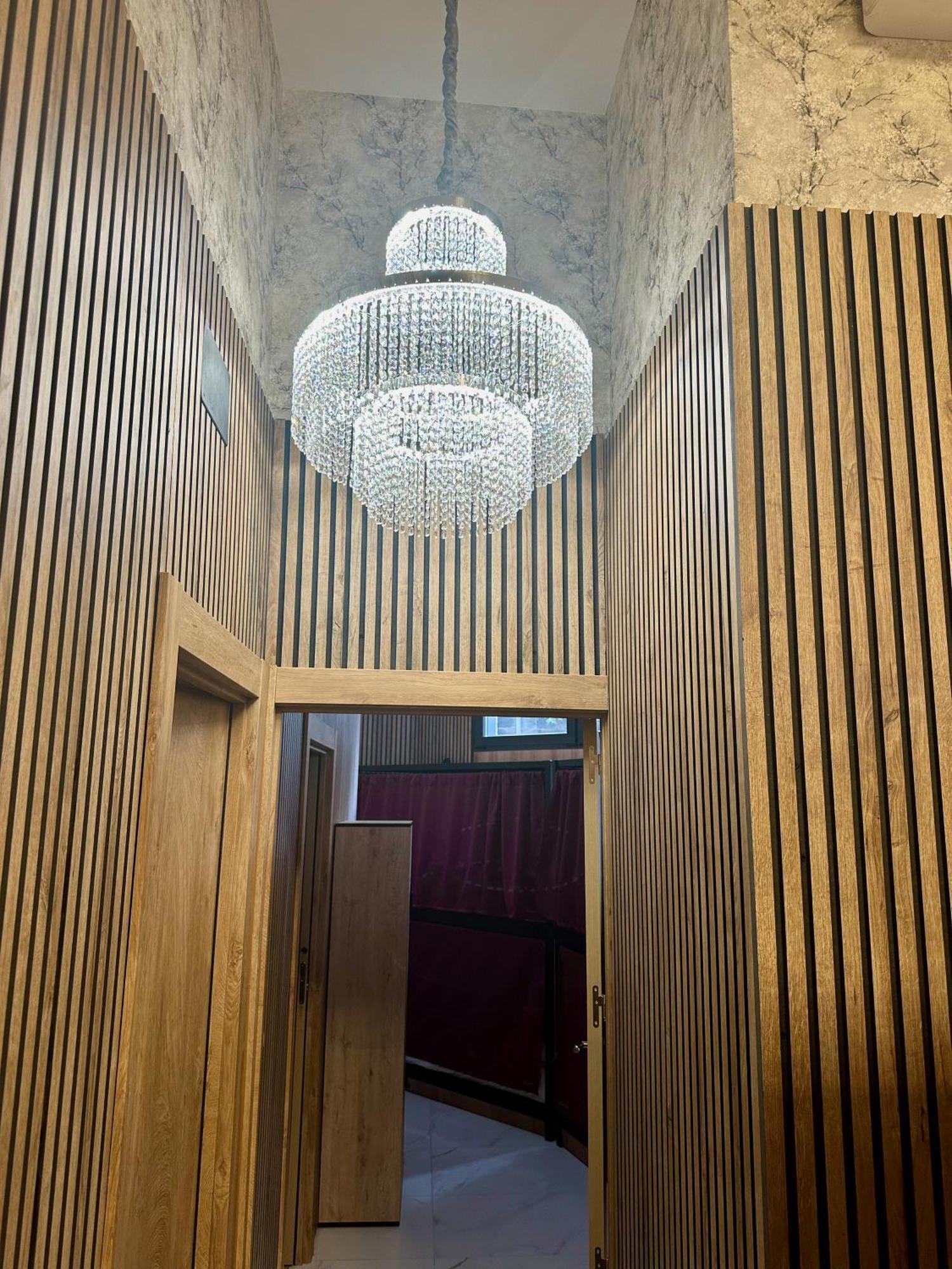 Velvet Hostels Pacifico Madrid Eksteriør billede